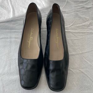 Salvatore Ferragamo Vintage Black Slip On Shoes Size 9